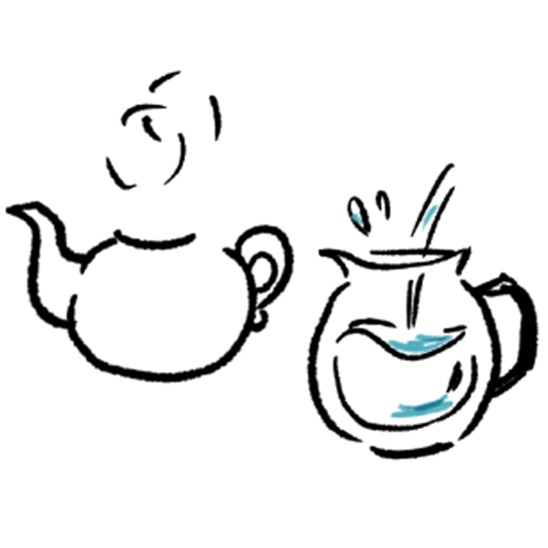 おいしい紅茶(ホットティー)の淹れ方1:沸騰させた新鮮な水道水を蒸らし用とサーブ用のポットに注いであたためておきます。