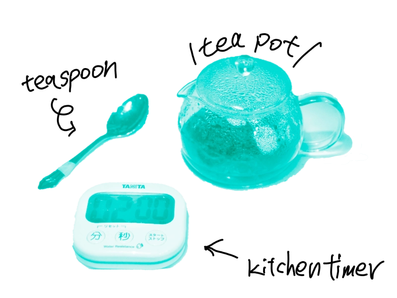 お気に入りのティーポットやティースプーン、キッチンタイマーを集めるのもおもしろいよ